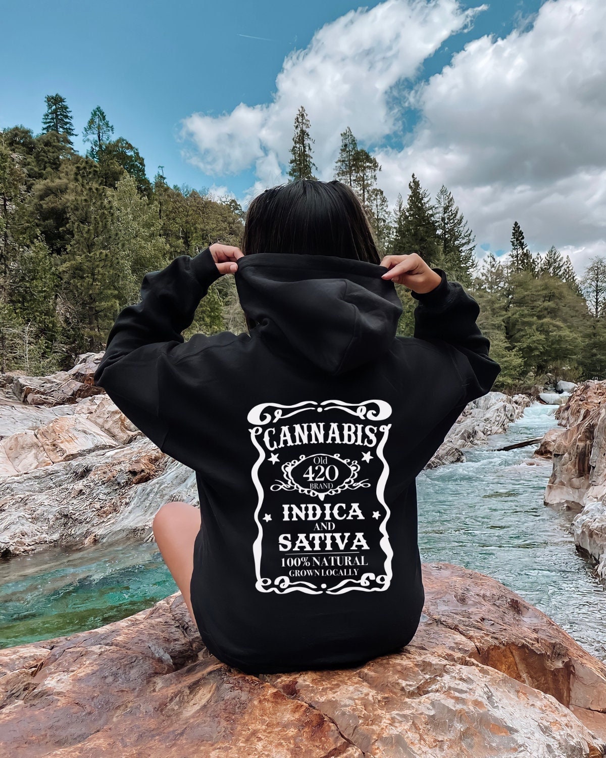 Five hoodies that you can't miss when it comes to printed weed
